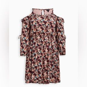 Torrid dress purple floral dress knee height